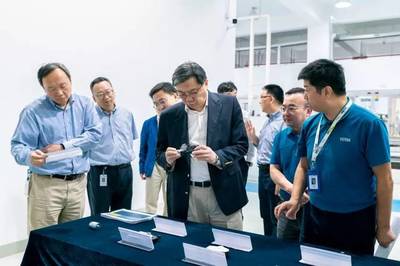 上汽集團(tuán)黨委書(shū)記、董事長(zhǎng)陳虹一行深入市場(chǎng)調(diào)研，共話(huà)產(chǎn)業(yè)發(fā)展新機(jī)遇